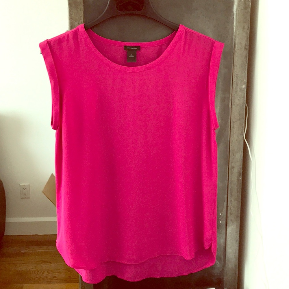Ann Taylor Fuchsia Cap-Sleeve Top
